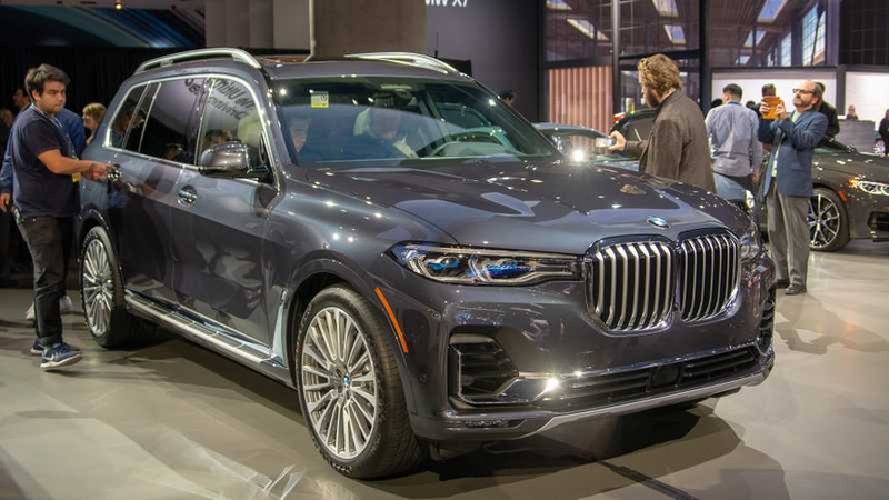 Файл:2019-bmw-x7.jpg