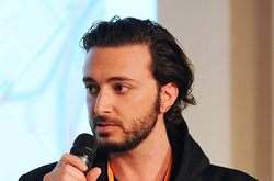 Хинди Ранда (Rand Hindi)