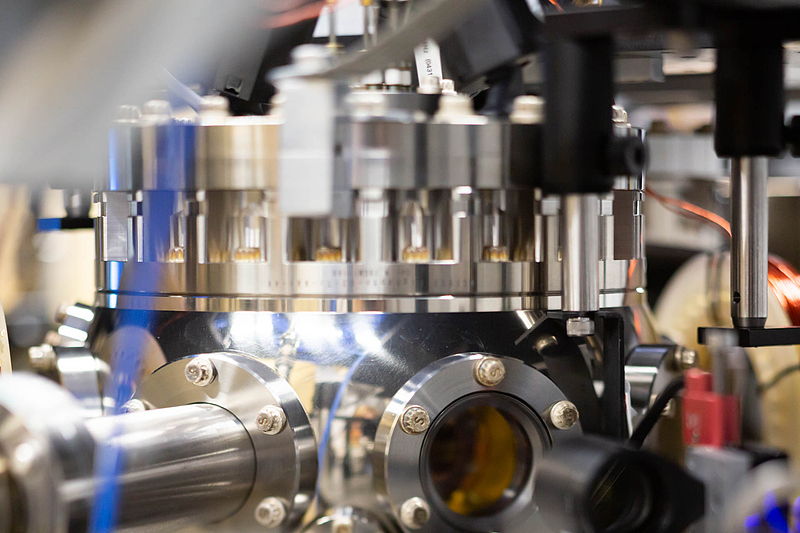 Файл:62d849ac43350d4e6c72f725 QB Collab 0322-4027.jpg